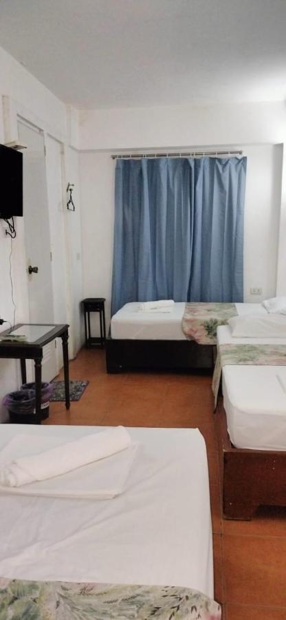 Boracay Ocean Bay Hotel Balabag  Bagian luar foto