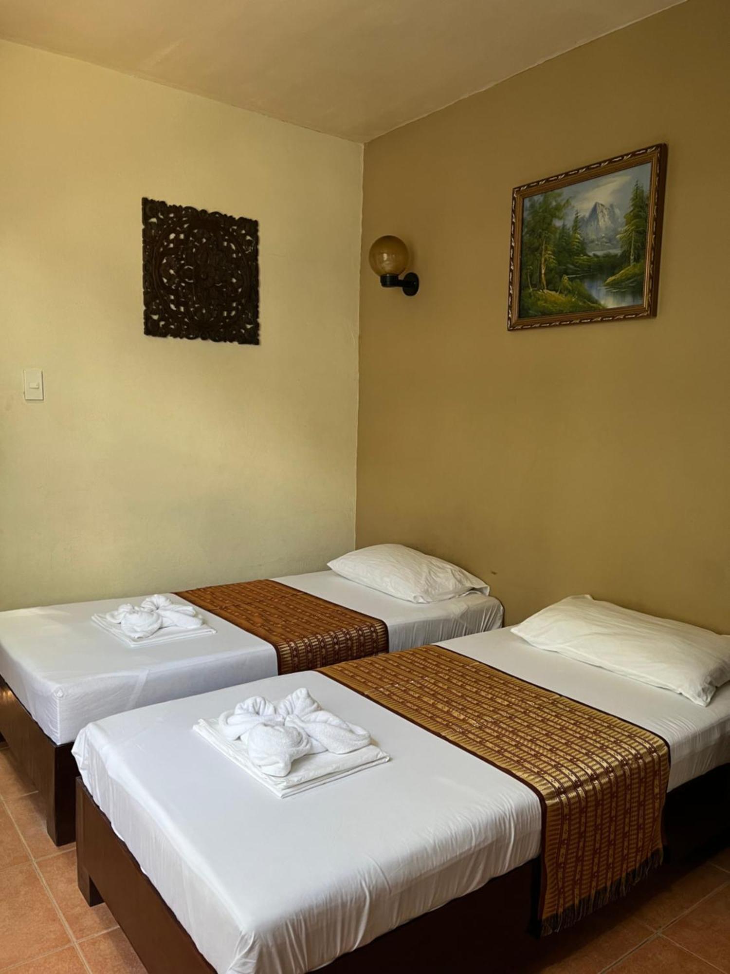 Boracay Ocean Bay Hotel Balabag  Bagian luar foto