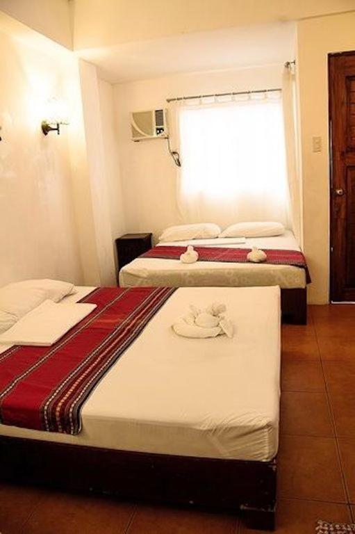 Boracay Ocean Bay Hotel Balabag  Bagian luar foto