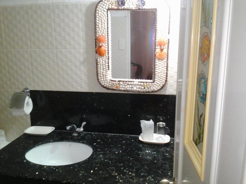 Boracay Ocean Bay Hotel Balabag  Bagian luar foto